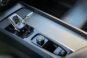 Volvo XC60 B4 D AWD Plus Dark\