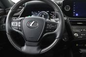 Lexus ES 300h Prestige