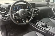 Mercedes CLA 200