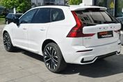 Volvo XC60 T8 Plug-In Hybrid AWD Ultra Dark