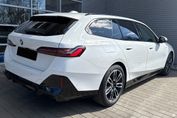 BMW Seria 5 Touring 520d xDrive M Sport