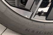 Peugeot 408 GT 1.2 mHEV e-DCS6