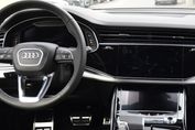 Audi Q7 TDI quattro S Line