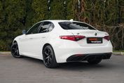 Alfa Romeo Giulia 2.0 Turbo Veloce Q4 aut