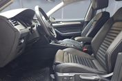 Volkswagen Passat 2.0 TSI Elegance DSG