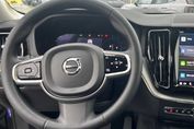 Volvo XC60 B4 D AWD Plus Dark aut