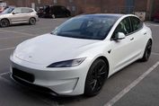 Tesla Model 3 Performance AWD