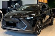 Toyota C-HR Style 2.0 Hybrid Dynamic Force Plug-in