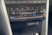 Volkswagen T-Roc 1.5 TSI Life DSG