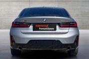 BMW Seria 3 330i xDrive M Sport
