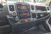 Peugeot Boxer 333 BlueHDi L2H2