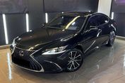 Lexus ES 300h Prestige