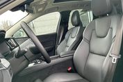 Volvo XC60 T6 Plug-In Hybrid AWD Core