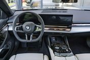 BMW Seria 5 520d xDrive M Sport
