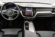 Volvo XC60 B5 B AWD Plus Dark