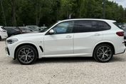 BMW X5 M50d