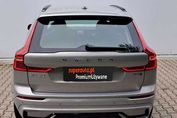 Volvo XC60 B5 B AWD Plus Dark