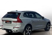 Volvo XC60 B5 B AWD Plus Dark aut