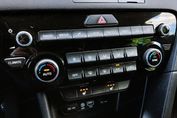 Kia Sportage 1.6 t-Gdi l Business Line Plus 4WD Dct