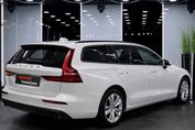 Volvo V60 B3 B Momentum Core