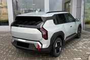 Kia EV3 81.4kWh Earth