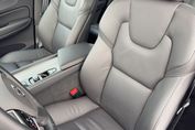 Volvo XC60 B5 B AWD Plus Dark aut