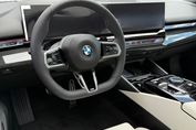 BMW Seria 5 520d xDrive M Sport