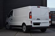 Renault Trafic L2H1 Extra AT9