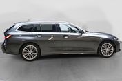 BMW Seria 3 Touring 330i xDrive