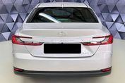 Toyota Camry Executive 2.5 Hybrid Dynamic Force