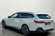 BMW Seria 5 Touring 520d xDrive M Sport