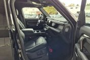 Land Rover Defender 110 D240 HSE