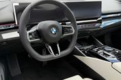 BMW Seria 5 Touring 520d xDrive M Sport