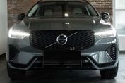 Volvo XC60 B5 AWD Ultra Dark