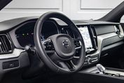 Volvo XC60 B4 D AWD Plus Dark