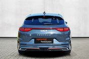 Kia Ceed 1.5 T-Gdi Gt Line Dct