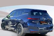 BMW iX xDrive60 111.5kWh