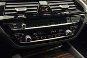 BMW Seria 5 530e Luxury Line sport-aut