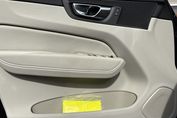Volvo XC60 B4 D Momentum Pro