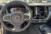 Volvo XC60 B4 D Momentum Pro