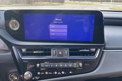 Lexus ES 300h Business Edition