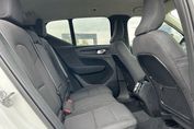 Volvo XC40 T3 Momentum Pro