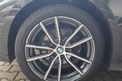 BMW Seria 3 320d xDrive Advantage sport-aut