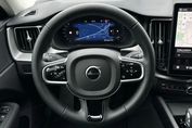 Volvo XC60 B5 B AWD Core