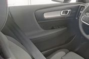 Volvo XC40 B3 B DKG Plus Black Edition