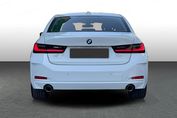 BMW Seria 3 318i