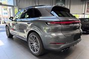 Porsche Cayenne E-Hybrid Black Edition