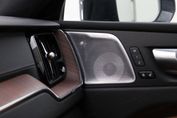 Volvo XC60 T6 Plug-In Hybrid AWD Plus Bright