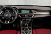 Alfa Romeo Stelvio 2.0 Turbo Veloce Q4