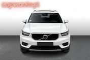 Volvo XC40 T3 Momentum Pro
